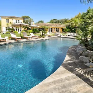 Villa Grande St-tropez Avec Piscine Chauffee, Gassin